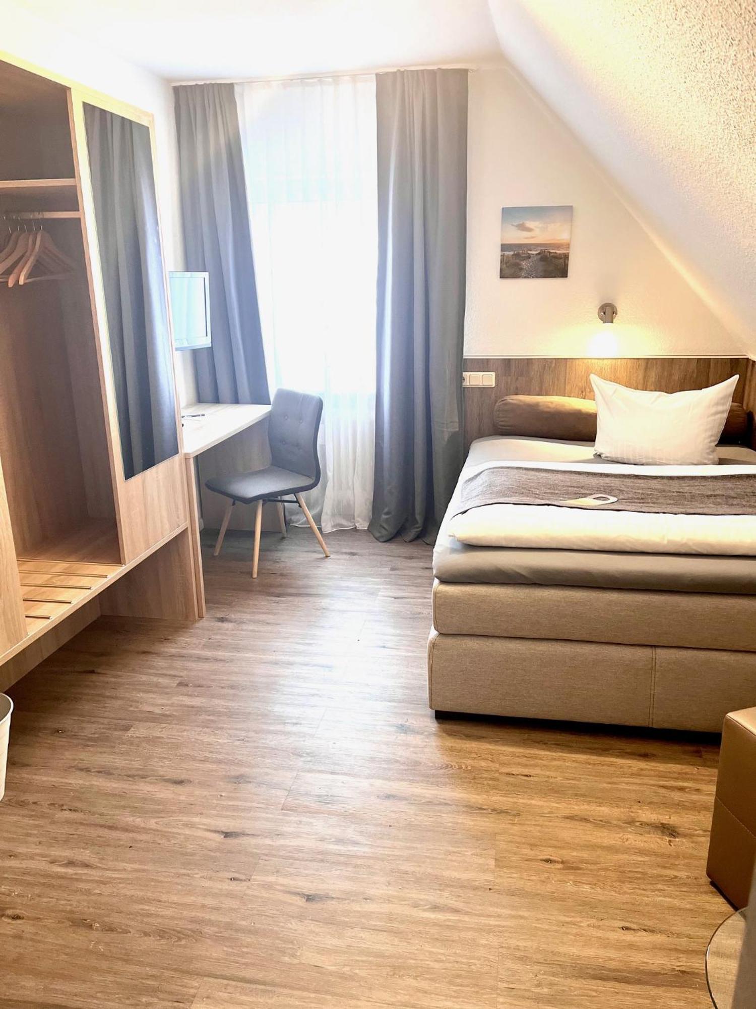 Hotel Pellmuehle イェファー エクステリア 写真